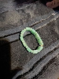 green jade bracelet with cute little beads