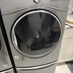 Whirlpool Gas Dryer With Pedestal 