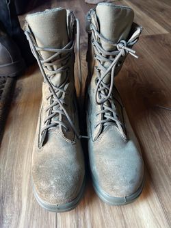 BELLEVILLE Military/Tactical Boot: Military/Tactical Boot Footwear, Men's, 9 1/2 Size