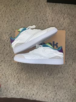 Reebok Tennis Shoes