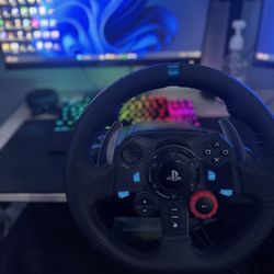 Logitech G29 Racing Wheel for PS4/PS5/PC