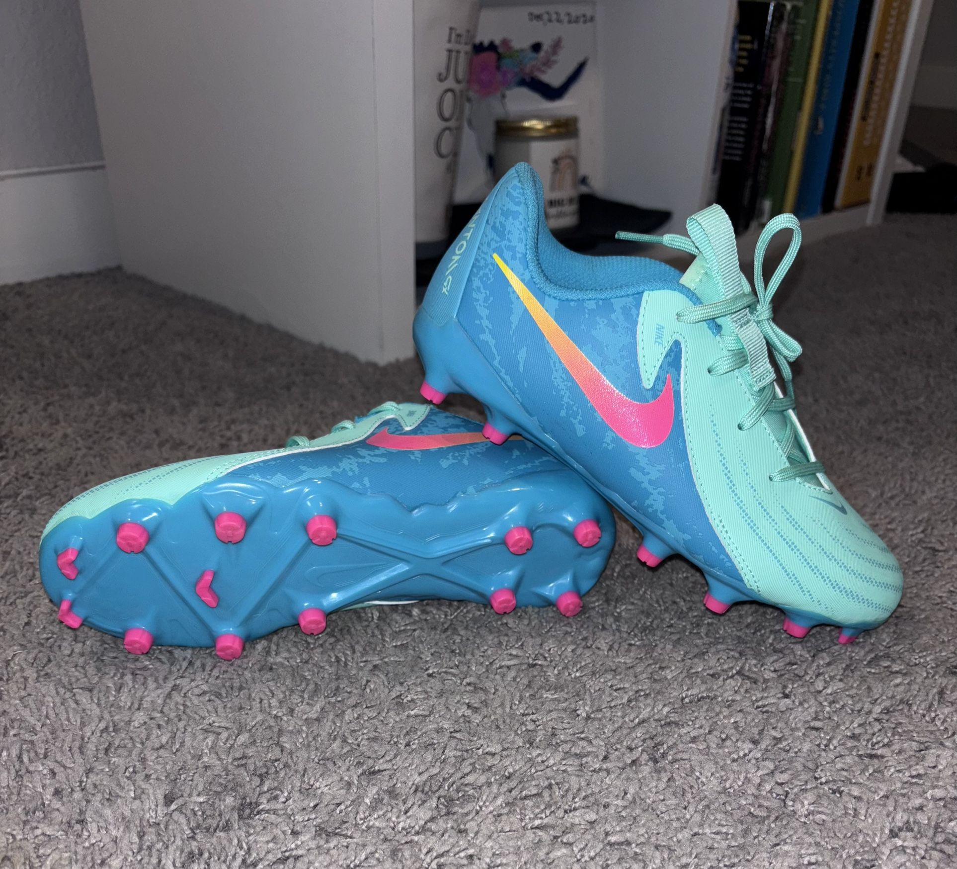 Kids 2Y Nike Phantom GX Cleats