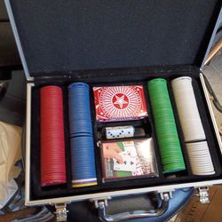 Poker chips Complete Set -New