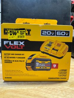 Dewalt Flexvolt 20V/60V 9AH Battery Charger Starter Kit DCB609B