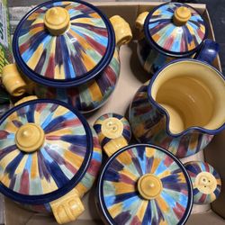 Like New Kitchen Set