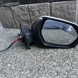 Prius passenger side mirror 