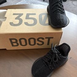 Toddler Sneaker Bundle-Yeezy 350 + Jordan 1’s (sizes 6c And 5c)