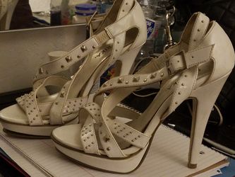 Paprika heels size 7