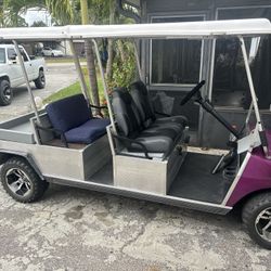Gas Club Car Golf Cart 4-6 Seater