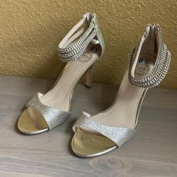 Heels Size 6.5M