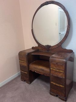 Vintage wooden vanity