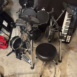 Alesis Drum Set 