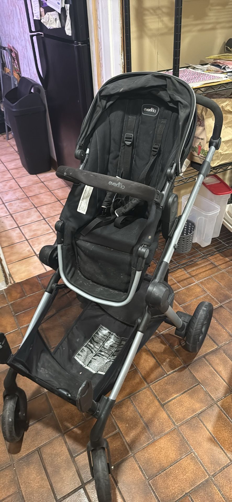 Evenflo Pivot Stroller