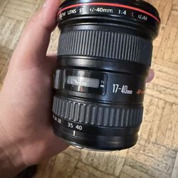 Canon 17-40mm f/4.0L USM AF Ultra Wide Zoom Lens