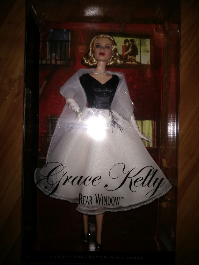 Grace Kelly rear window barbie collector pink label