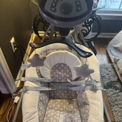 Graco Baby Swing