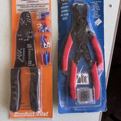 Crimp and stripper tool