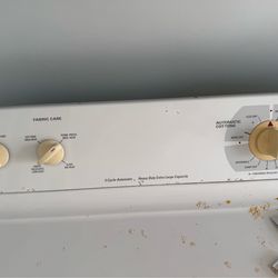 Gas dryer needs service as the tumbler does not turn around
