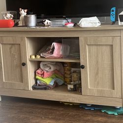 TV Stand/ Cabinet 