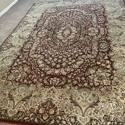 Nice kathy ireland home rugs by nourison 7’10”x10’10” like new