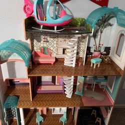 Barbie House 