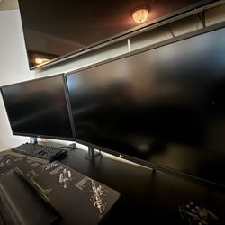 Two 27” LG 4k Monitors With Dual Monitor Stand 