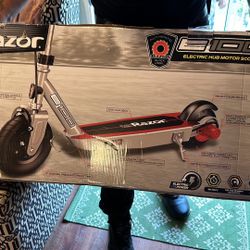 Brand New  Razor Hub Electric Scooter