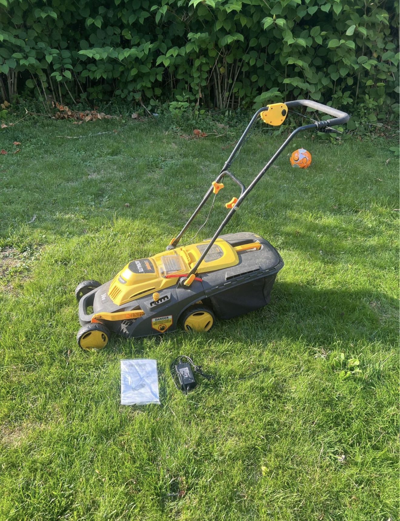 RECHARGE Mower 36v Lithium Push Mower