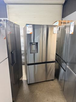 Samsung Mega Capacity Stainless Steel Refrigerator With Ice Maker And Water Dispenser🔥