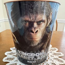 Souvenir Metal Kingdom Of The Planet Of The Apes Popcorn Bucket Regal Theater 
