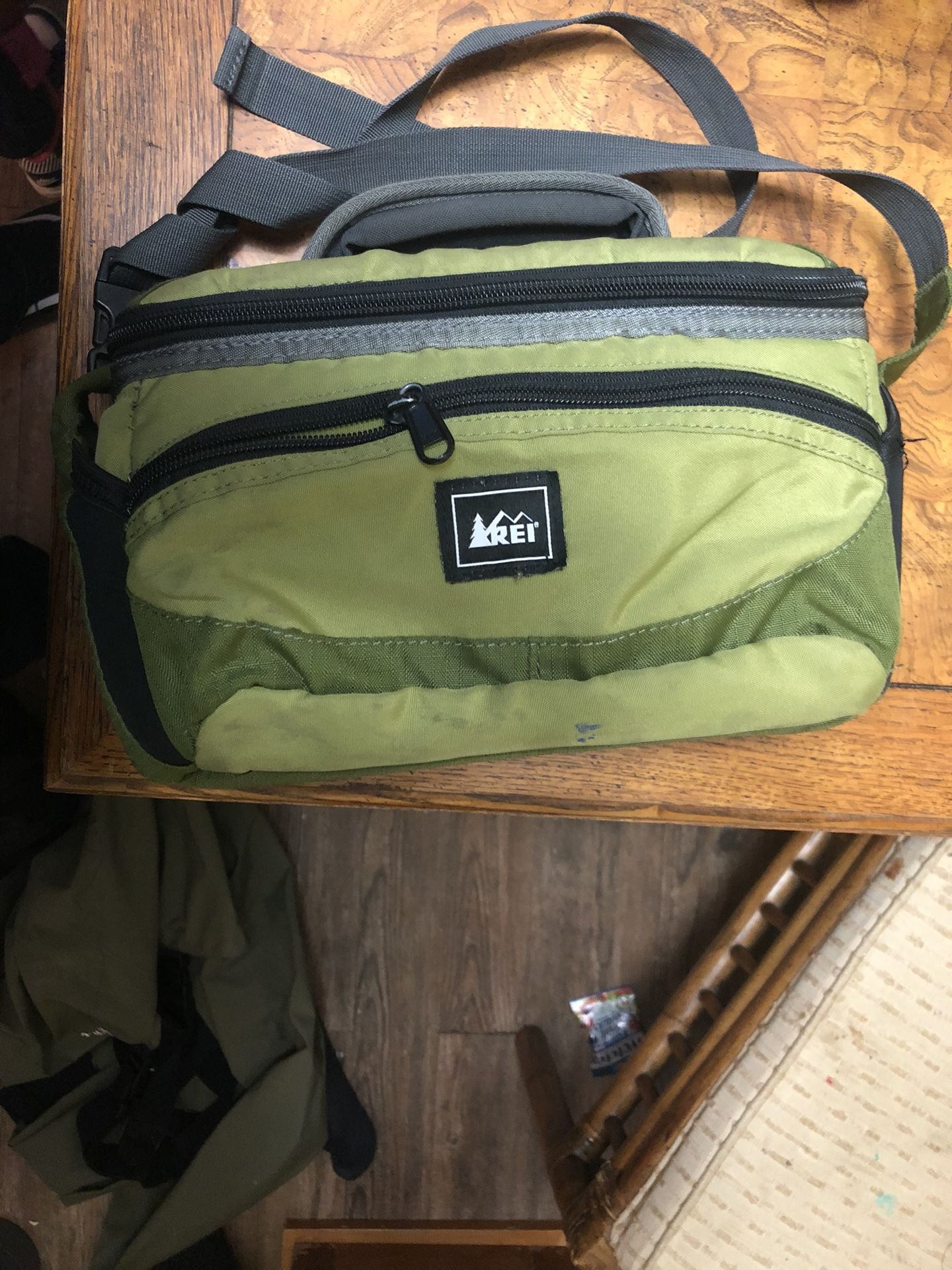 REI rugged lunch bag