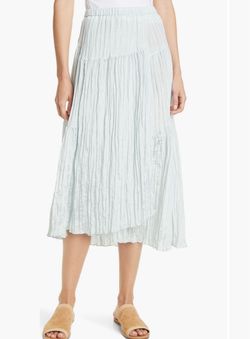 Vince Tiered Asymetric Skirt Mint Size Large Beautiful Flowy Silky Smooth Feel