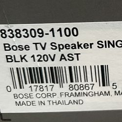 Bose Bluetooth TV Soundbar/New In Box 