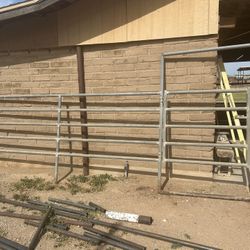 Fence Panel With Gate 