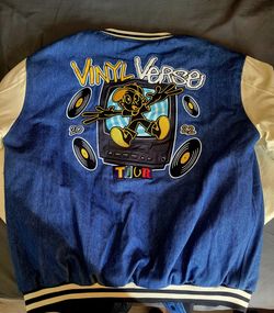 Logic Jacket Size Small But runs big