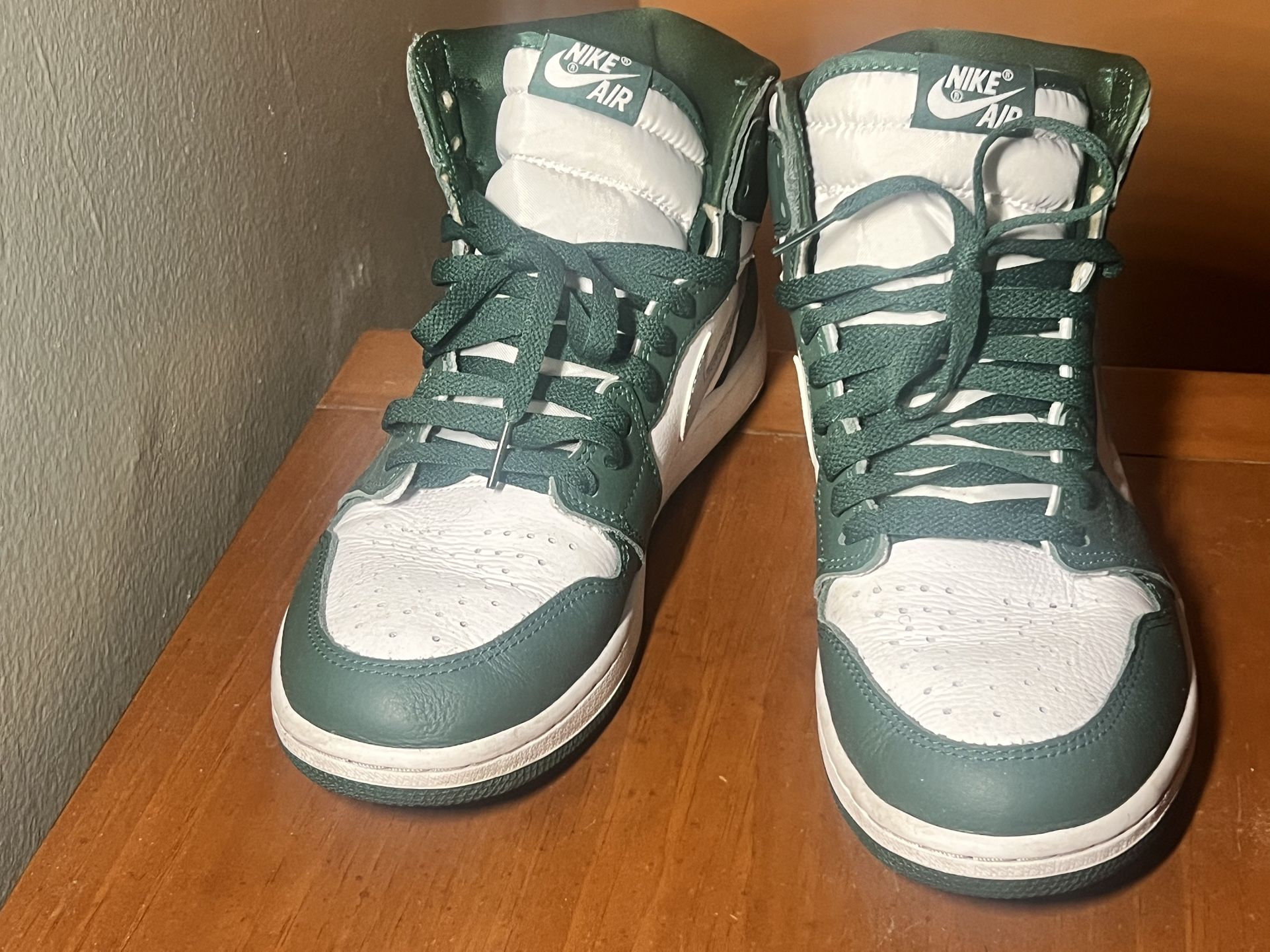 Air Jordan 1 Retro High OG "Gorge Green