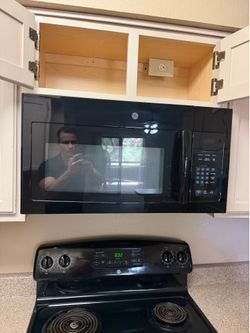 Hanging microwave