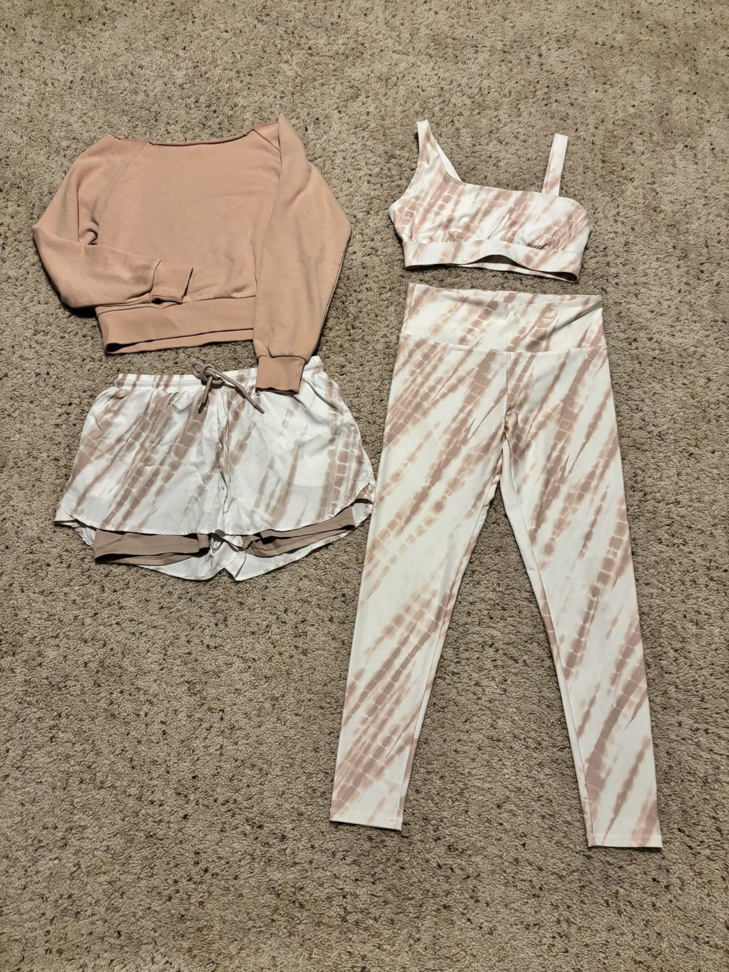 Four Piece Mix And Match Athletic/Yoga Outfit From Forever 21