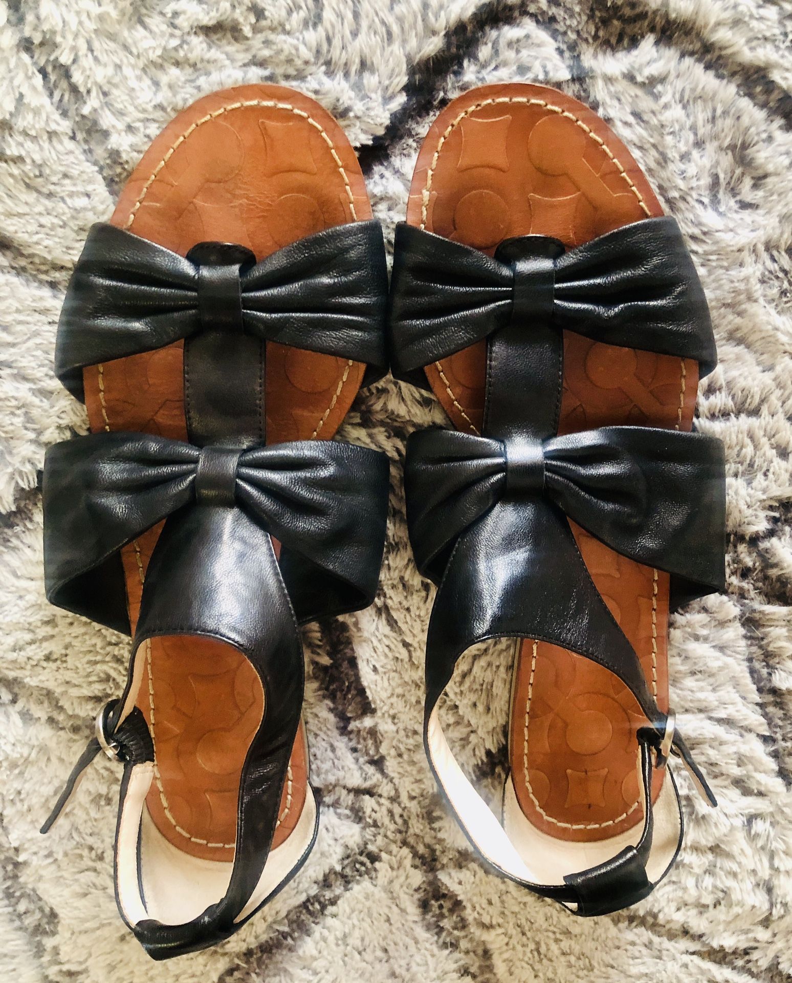 Coach Women’s Black Leather Sandals