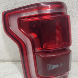 2015 2016 2017 FORD F150 REAR LEFT LH SIDE TAIL LIGHT BLIS HL34-13B505-CD OEM