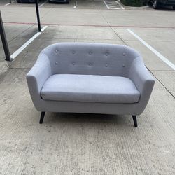 Small Chair Sofa Loveseat Thing