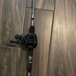 Abu Garcia Vengeance Baitcast Combo