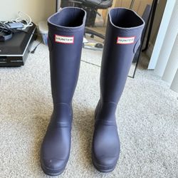 Women’s Hunter Rain boots Size 9