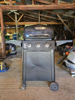 Dyno-Glo propane gas grill