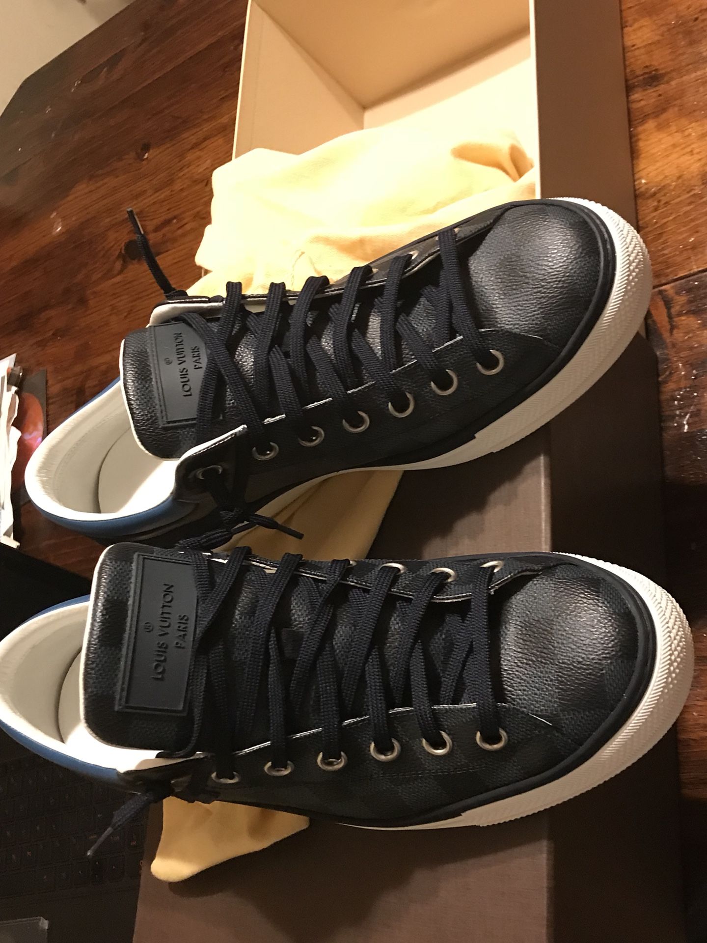 Louis Vuitton Sneakers- Men Size 9 for Sale in Brooklyn, NY - OfferUp