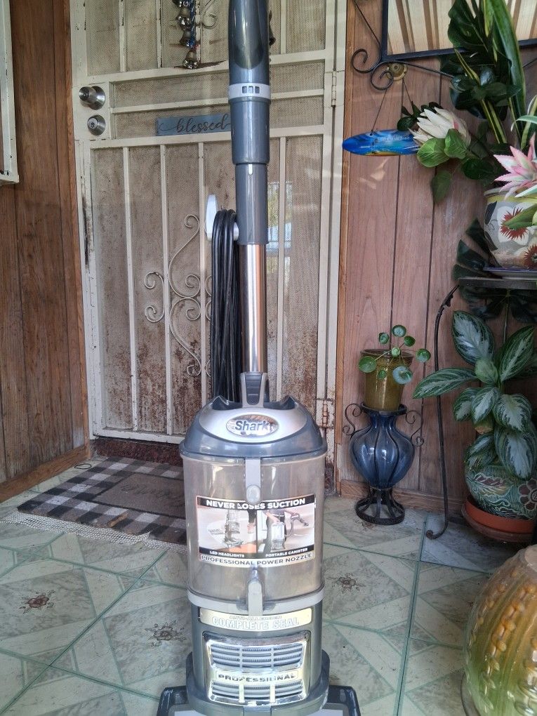 Shark Vacuum Cleaner
