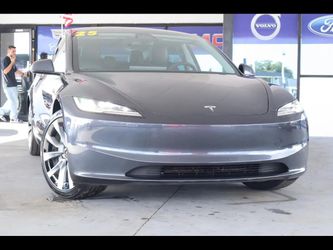 2025 Tesla Model 3