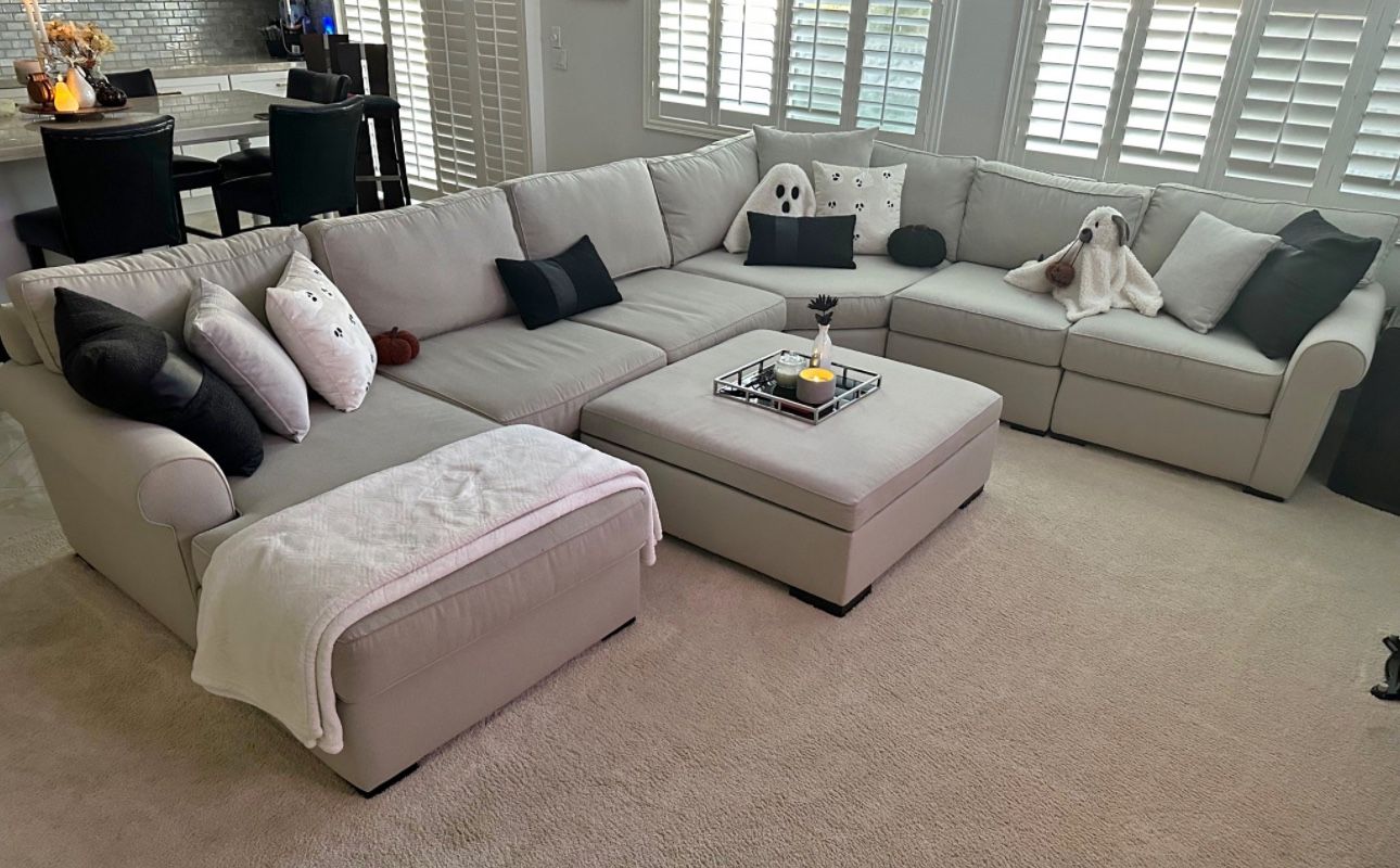 Sectional couch