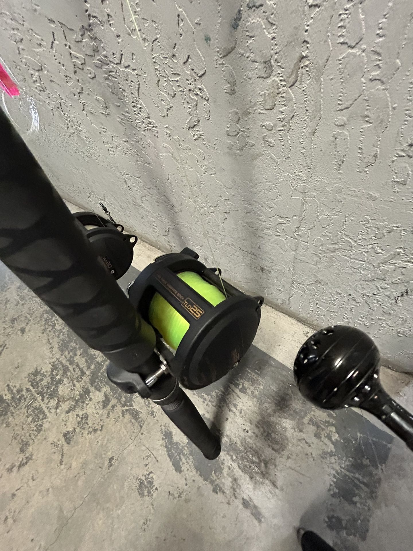 SHIMANO fishing Rod And Reel LOT - TLD 25 / TLD 20 / THUNNUS 6000 F , El Capitan π¦