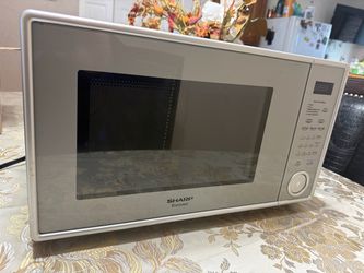 Mid-size stainless steel finish Sharp microwave oven-LIKE NEW